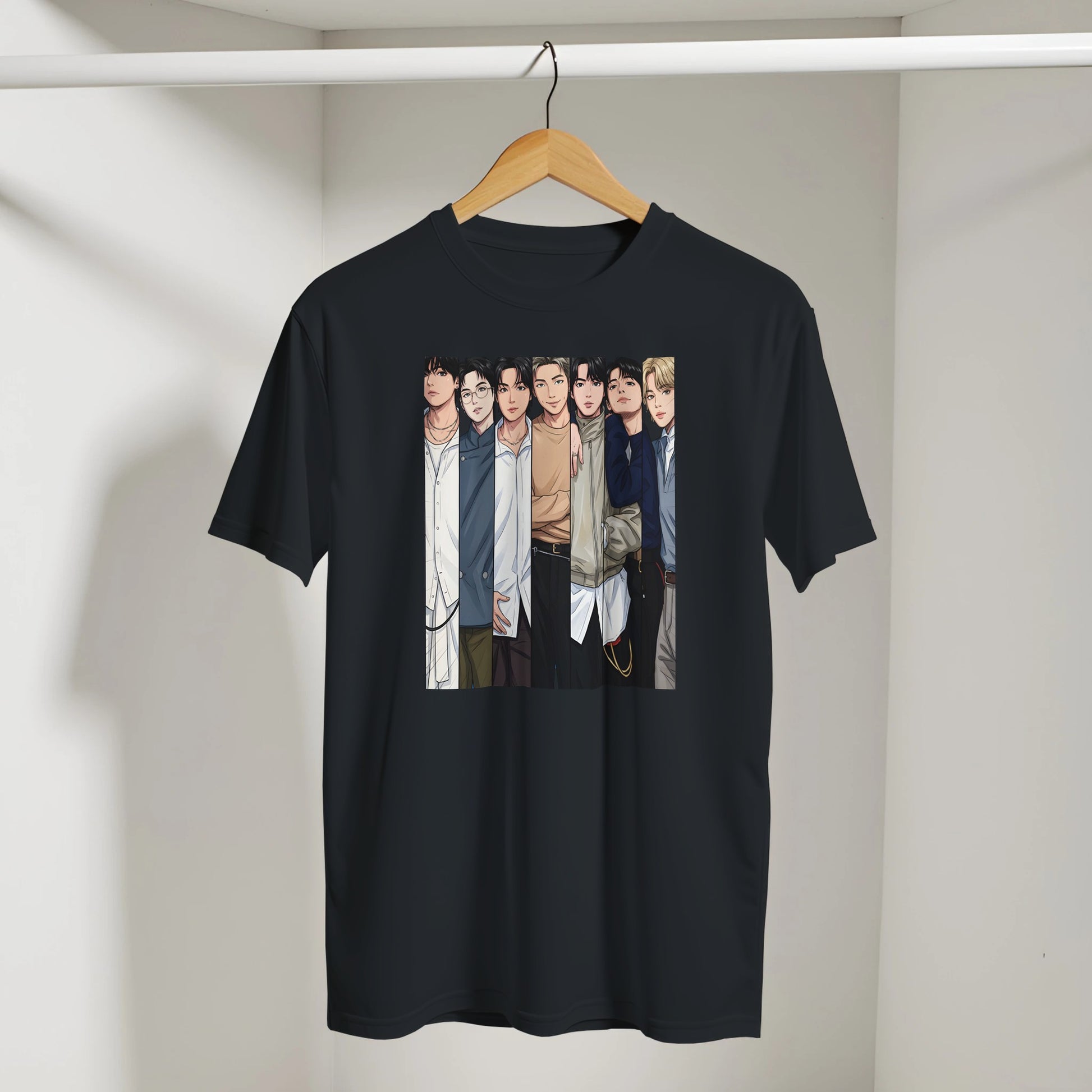 Front‑print T‑shirt featuring BTS seven stylised figures