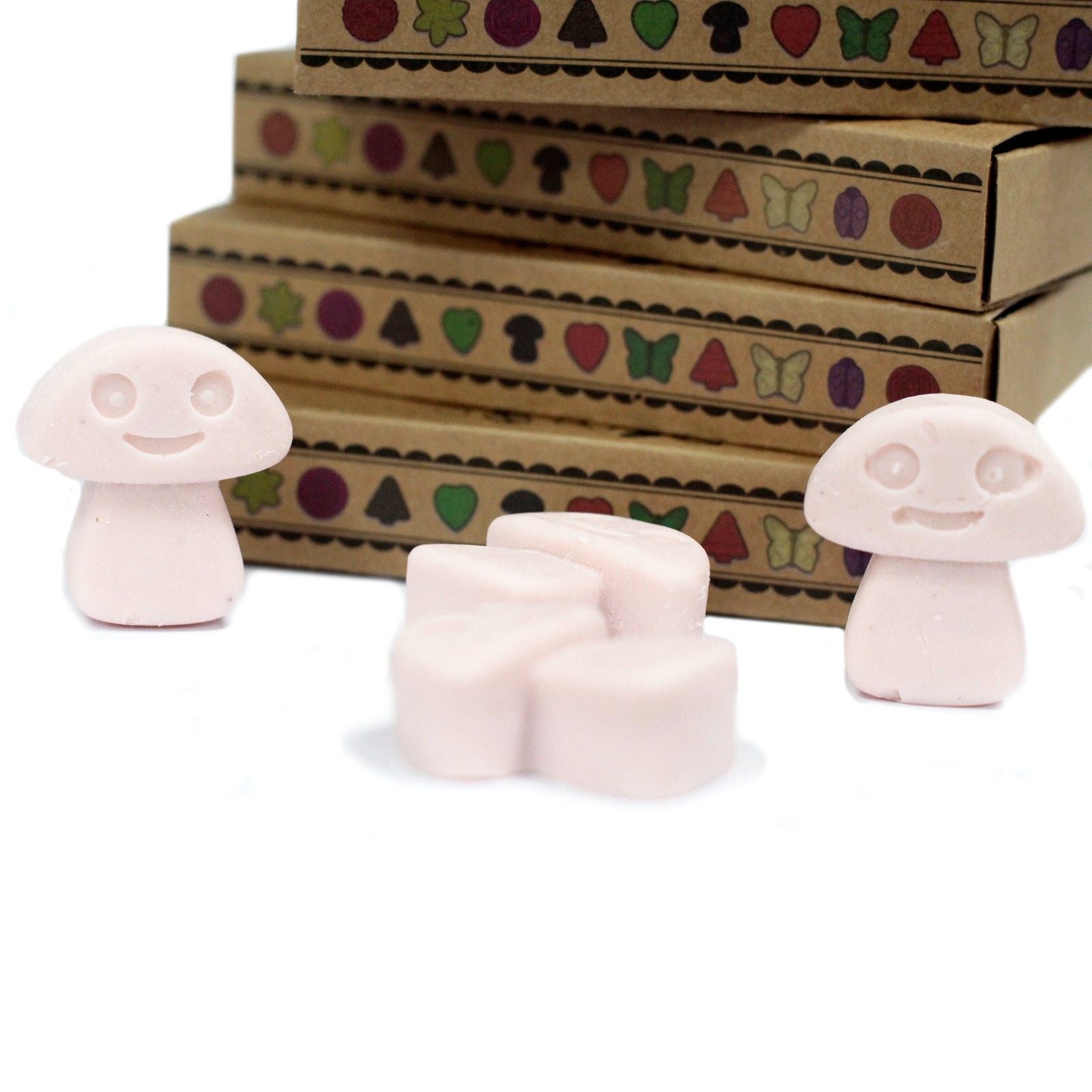 Dark Sandalwood soy wax melts arranged in eco‑friendly matchbox box